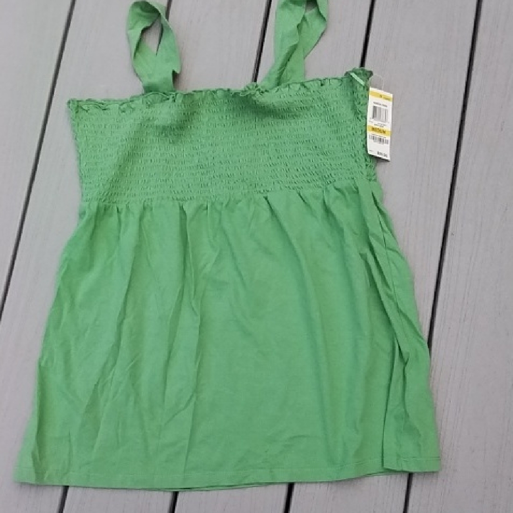 Elegant Green Smocked Tank Top